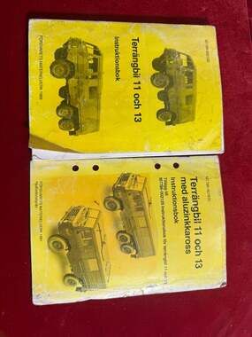 Set of 2 Swedish Military Instruction Manuals for Volvo Terrängbil 11 & 13 (Y)